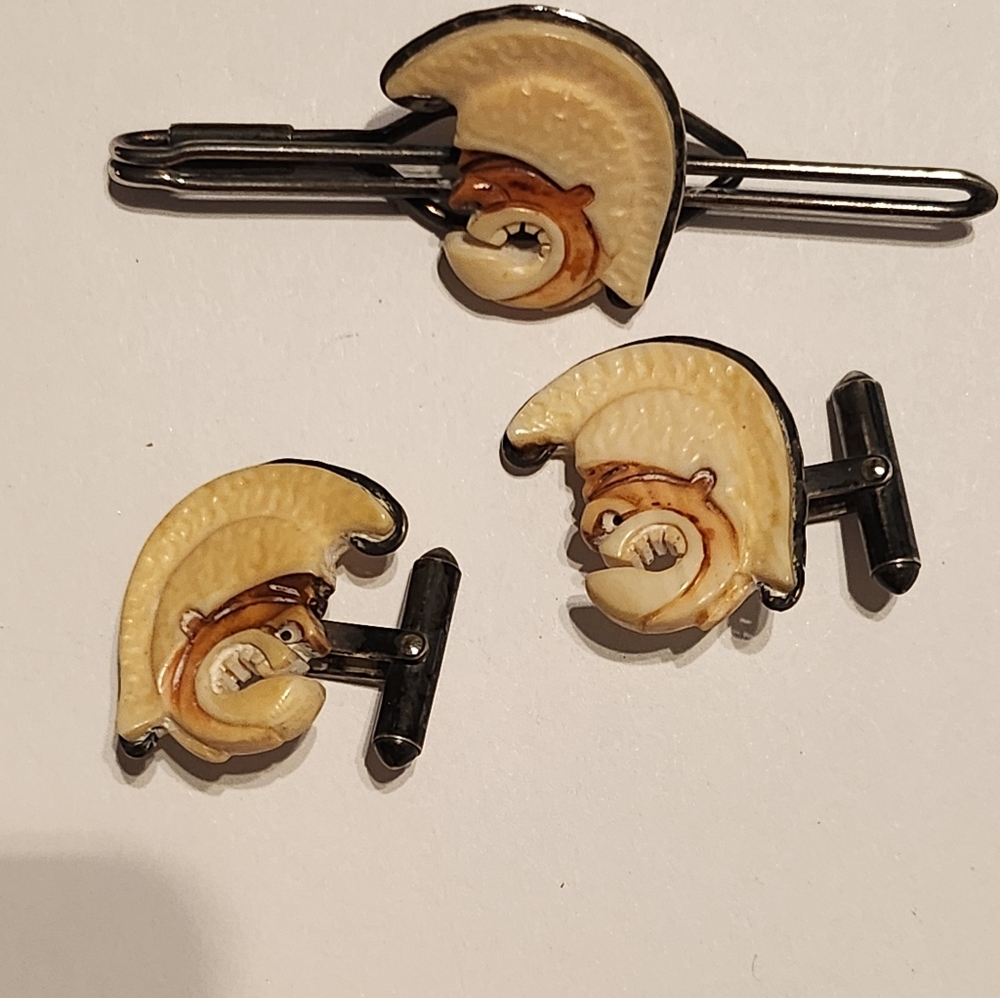 Mings Maliole Sterling Silver Tie Clip and Cufflinks Set